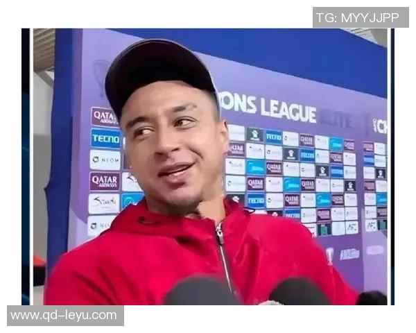 林加德与莱切特场上冲突激烈双方互推互搡引发热议